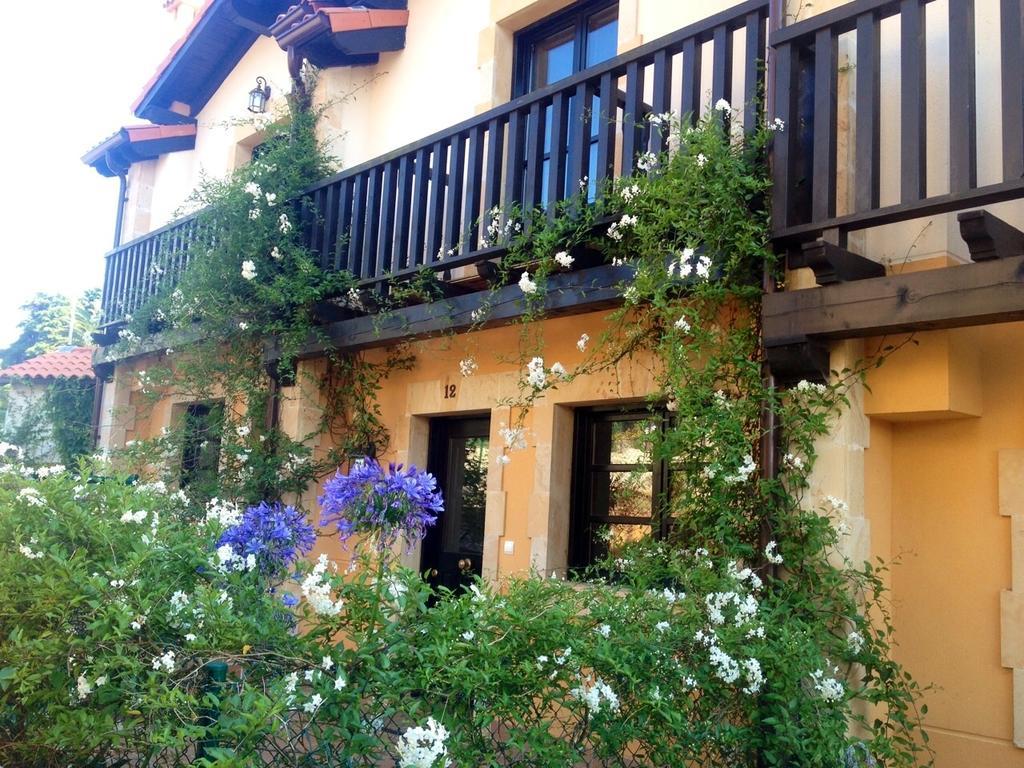 Apartamentos Santillana Del Mar Eksteriør bilde